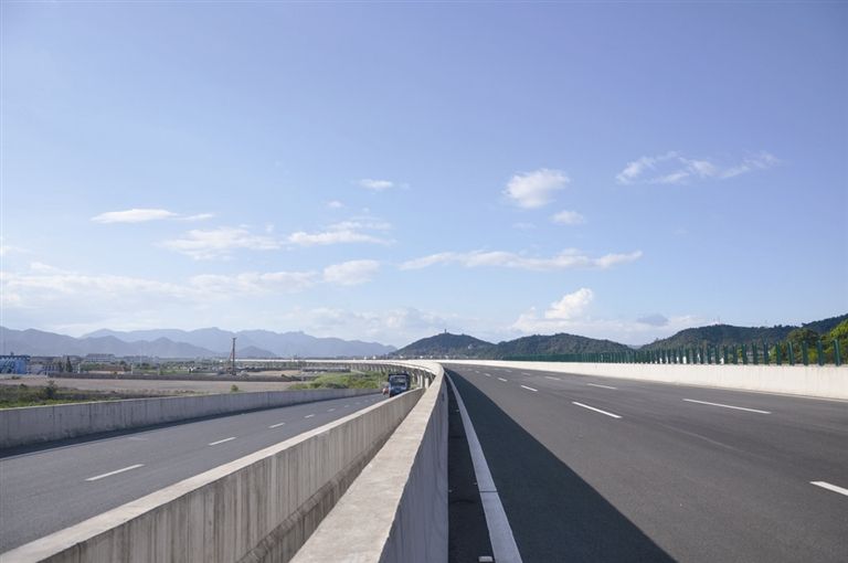 1536118622706538.jpg 2.jpg