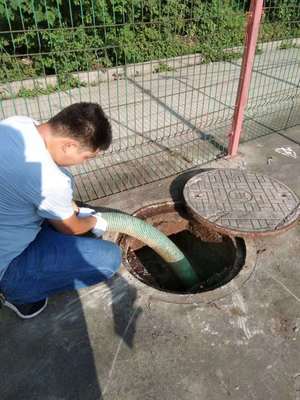 揚州管道疏通·通下水道·化糞池清理·污水池清淤·隔油池·抽糞